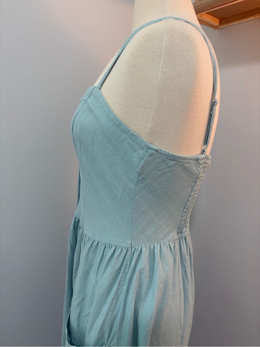 Button-Front Sundress with Pockets - Picture 5 of 12